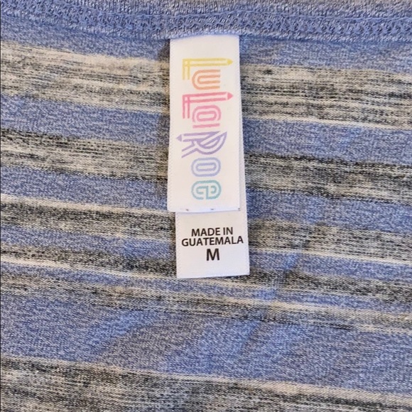 Lularoe Classic Tee - Picture 2 of 3